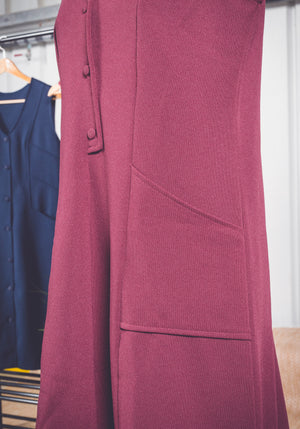 Robe sans manche bordeaux style 1960s - Made in France