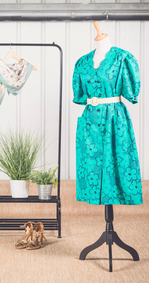 Robe vintage vert lagon à fleurs tropicales