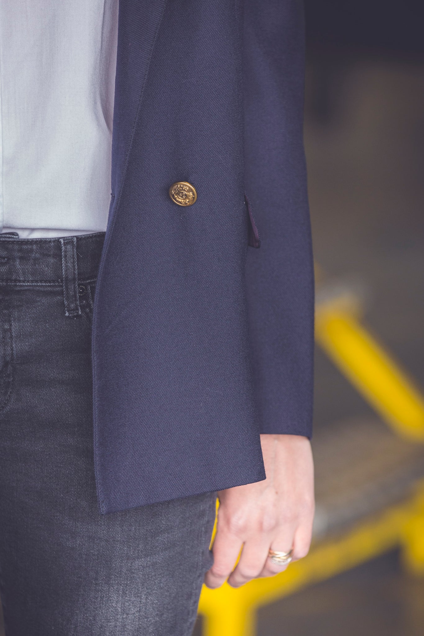 Veste blazer bleu marine boutons dorés