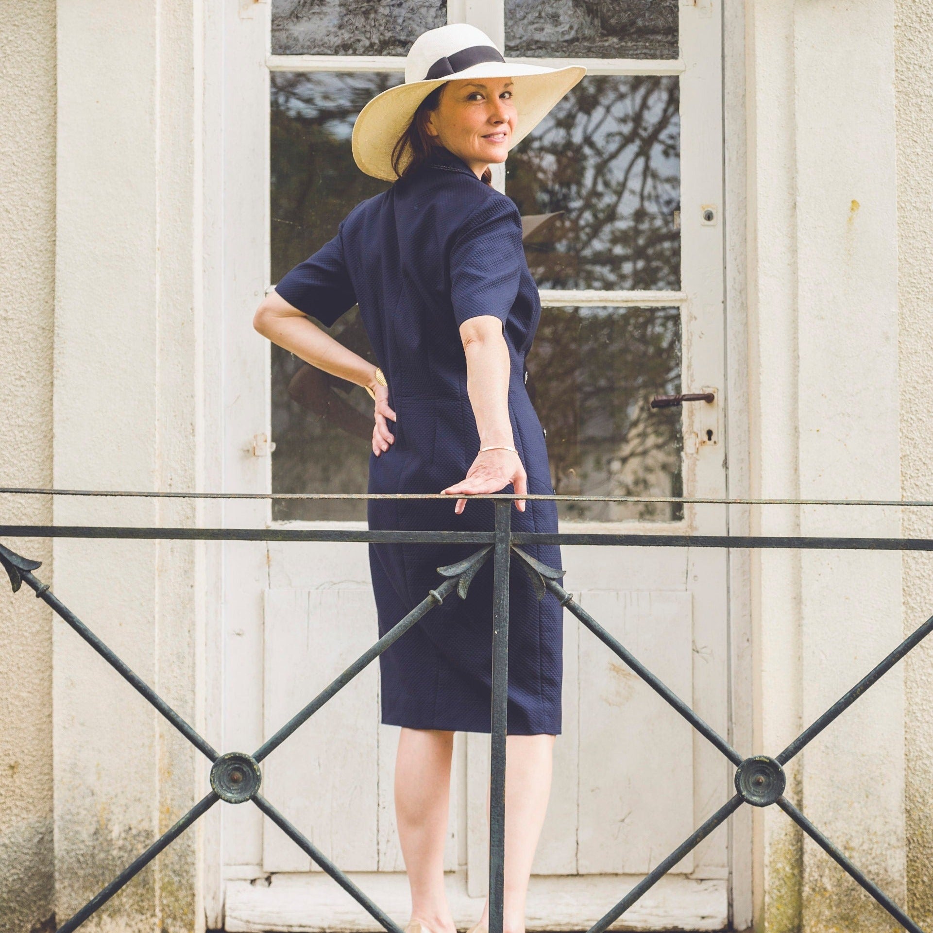 JEAN-LOUIS SCHERRER Robe fourreau bleu marine  - Made in France